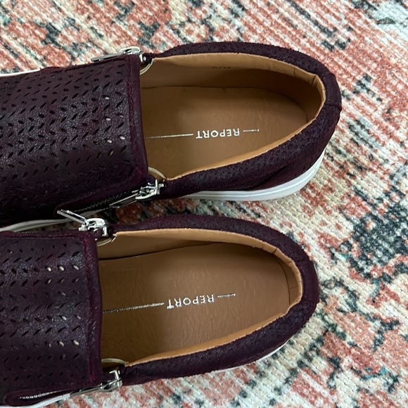 Report Alexa Slip On Sneaker - Picture 3 of 6